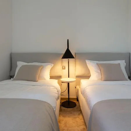 Intempo E3 Apartment *